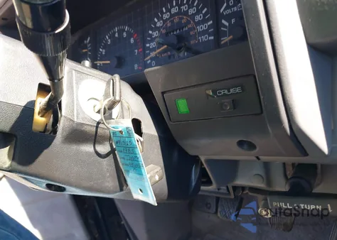 1985 Toyota 4Runner from USA, damaged, VIN JT3RN65W1F5050334